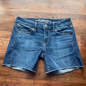 American Eagle Outfitter Jean Midi Shorts